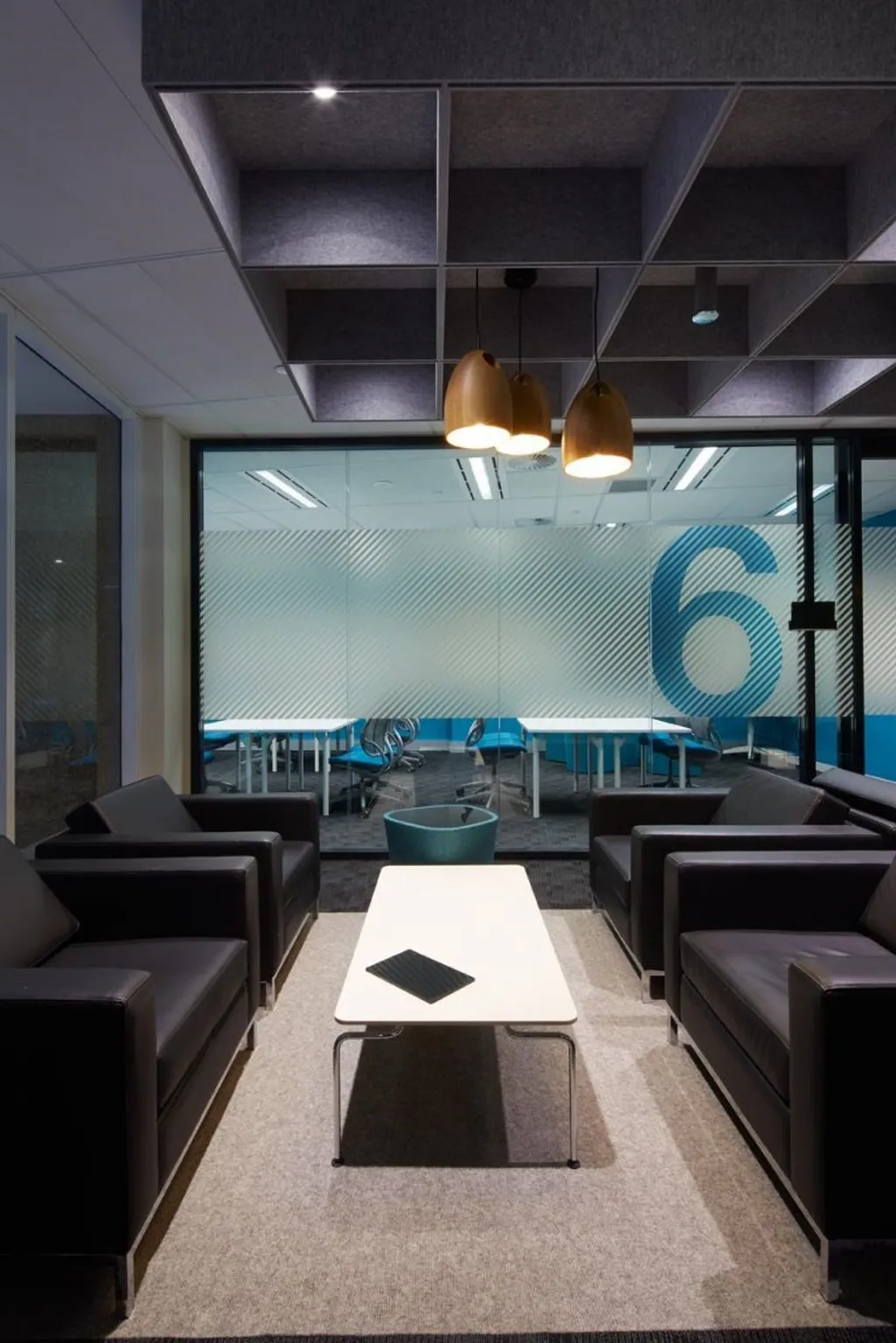 Commercial office design 7