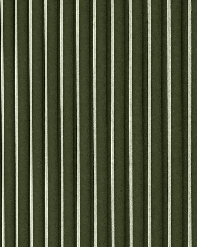 Level Fins | Color: Vineyard