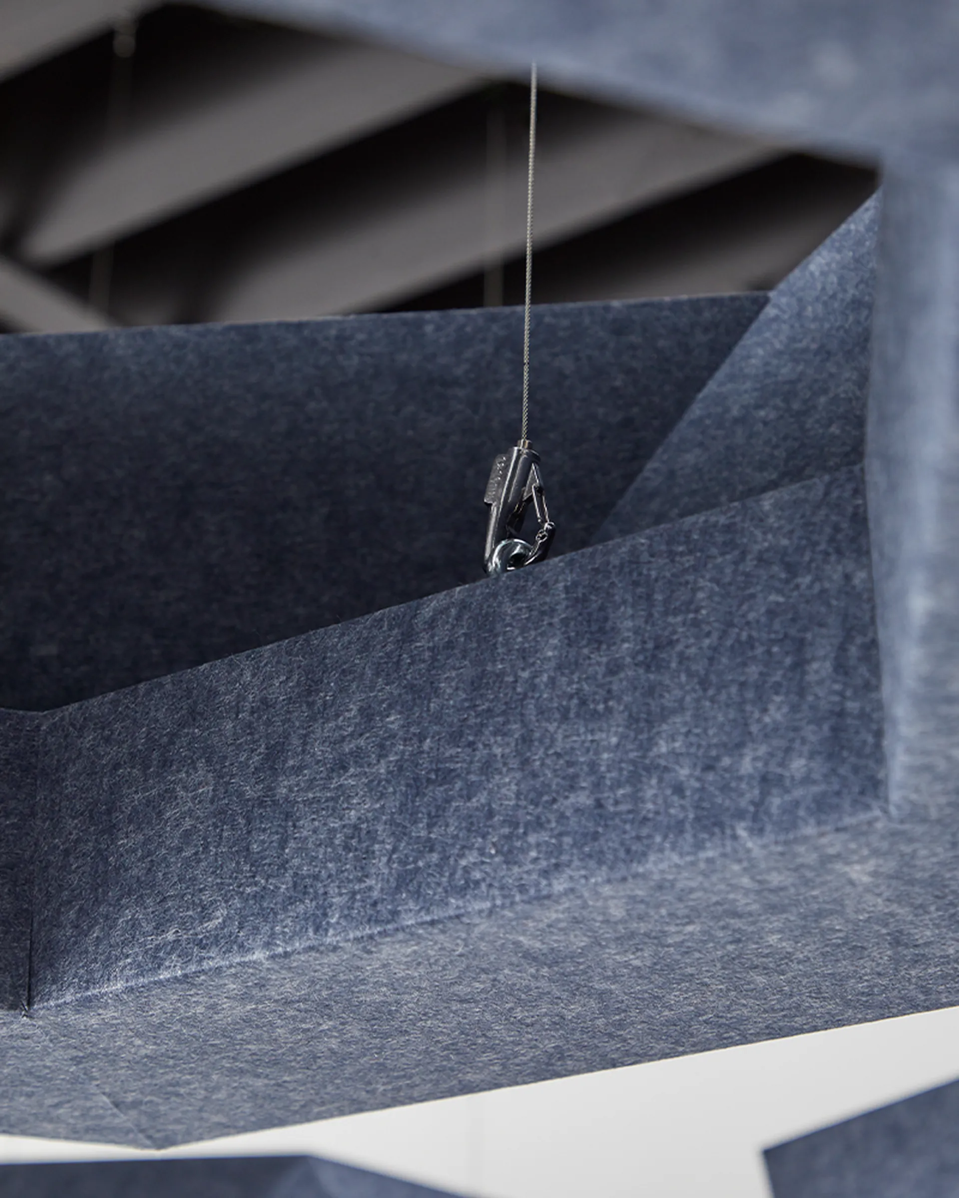 Tessellate Cloud hardware detail | Color: Navy